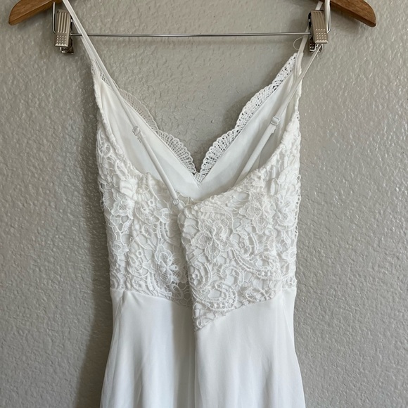 NWOT Madalyn White Lace Maxi Dress - Picture 5 of 10